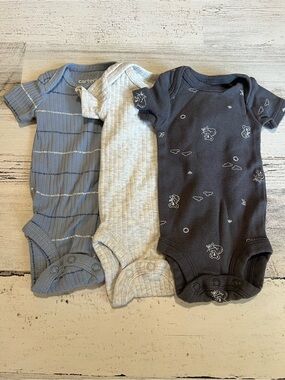 PREEMIE Bodysuits - Carter’s